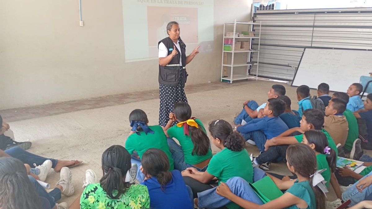 CICESCT HN tweet media