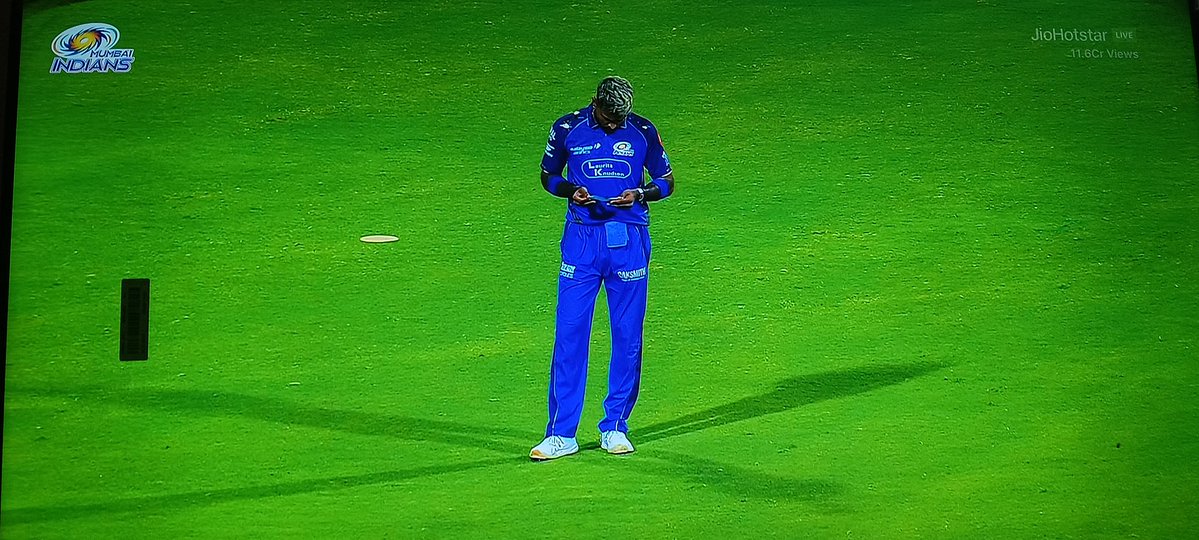 ᏚᎻᏒᎬᎽᎪᏚ ⁹⁶ tweet media