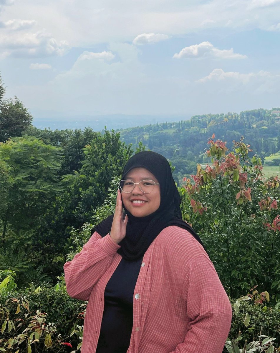 sama tapi beda, tapi sama, tapi beda🤷‍♀️
#S2USelcaDay #CARMEN #Hearts2Hearts #하츠투하츠 #S2U #SSD