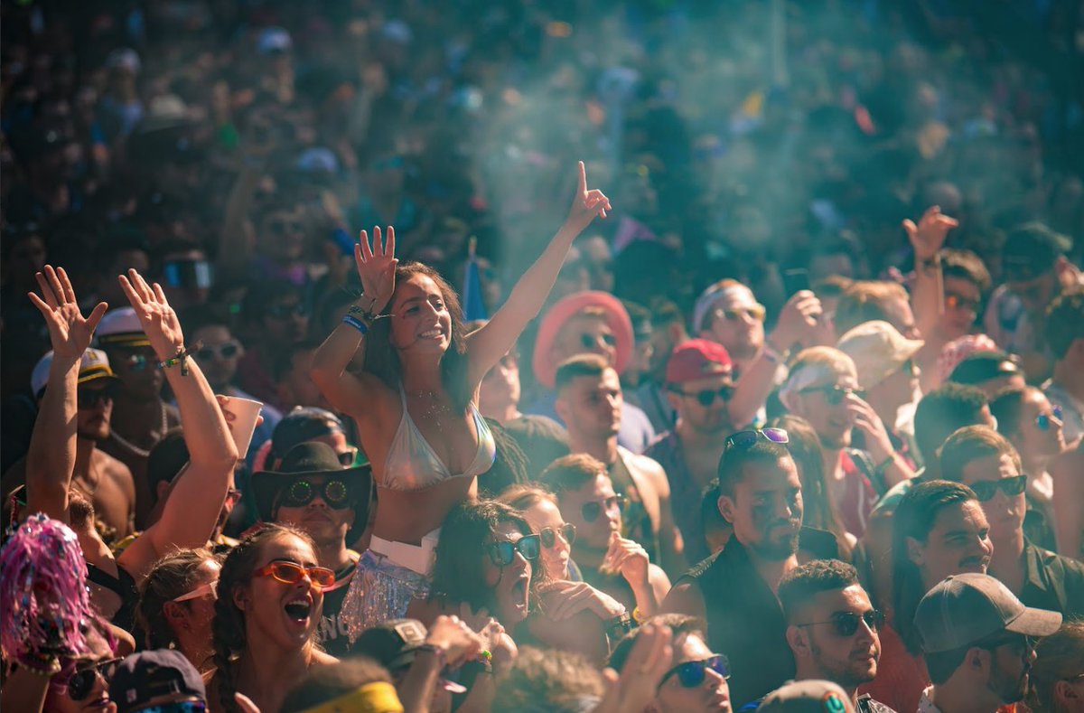 REVISTA / CIENTO UNO ® tweet media