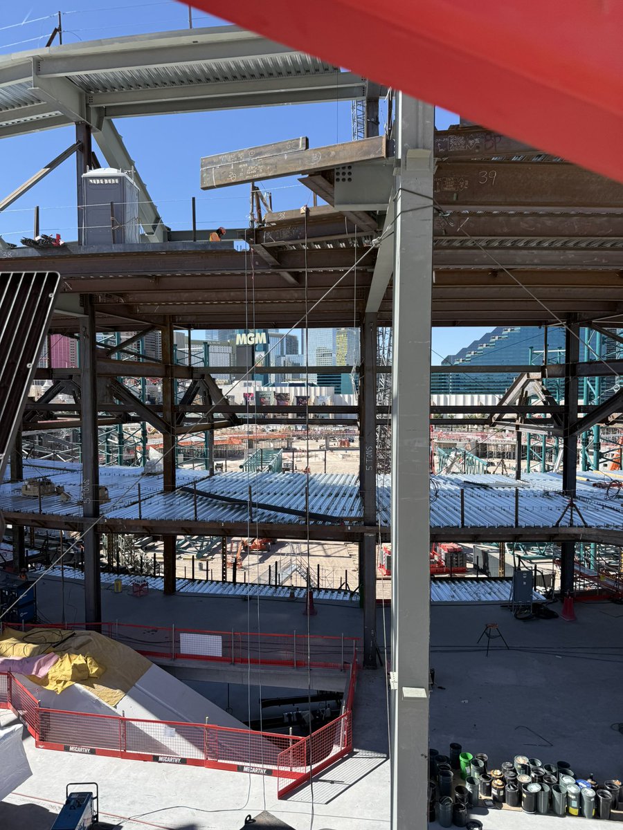 mickakers's tweet image. A’s Las Vegas ballpark construction moving along. Project remains on time and on budget. Over the next two months precast stadia (concrete seating levels) installation and roof work are scheduled to begin. #vegas #athletics #mlb