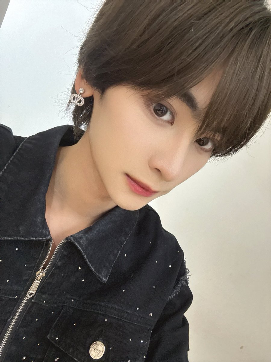『カイトーーク』🧡
今日もありがとう〜✨☔️
たいたい不在だったけど、本日限りのオリジナルコール聴けてラッキーだったんじゃない？🐒 これからまた、3days始まります🫶一つ一つ全力やるからよろしくね-！