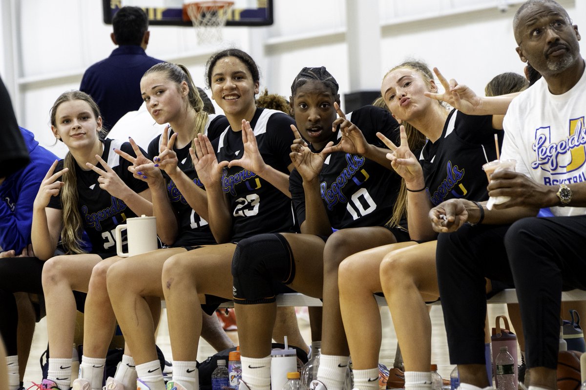 Legends U Basketball tweet media