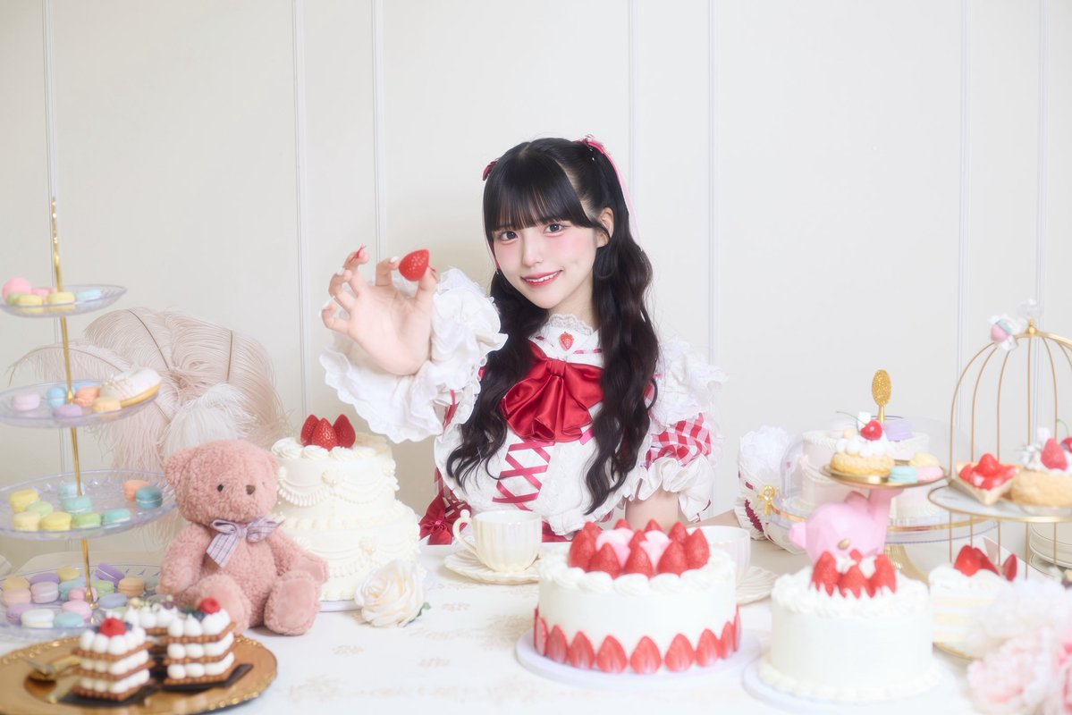 苺川えくぼ【ナナコロ / iON!】 tweet media