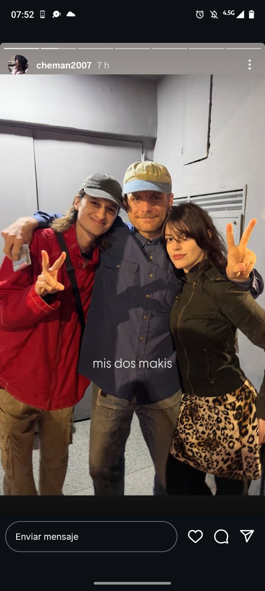 jaazstone's tweet photo. el concepto de mac curtiendo el under me hace mierda es todo lo que necesitaba en la vida https://t.co/YtuoOvTLGF
