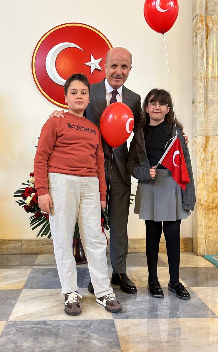 Erol Özvar tweet media