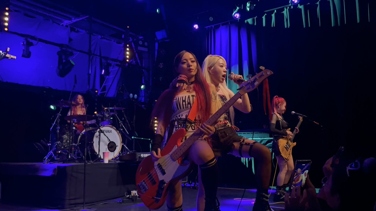 Rolling Quartz Arem Fansite* tweet media