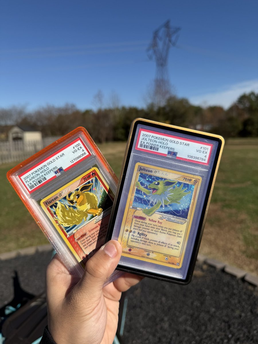 Dragondwells's tweet image. Only missing one more piece of the puzzle #goldstar #pokemon #pc #fun #art #expowerkeepers #flareon #jolteon #needvaporeon #psa #pokemonordeath