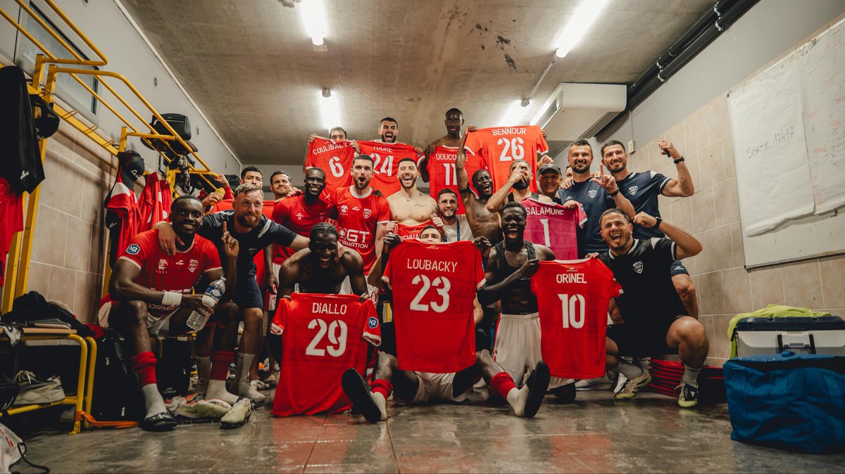 Ritonletriton tweet media