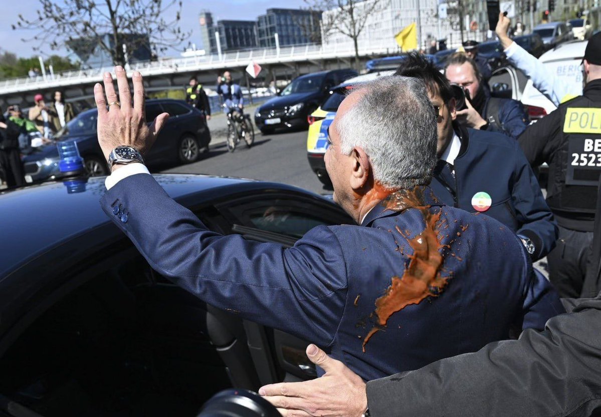 GhostVariable tweet media