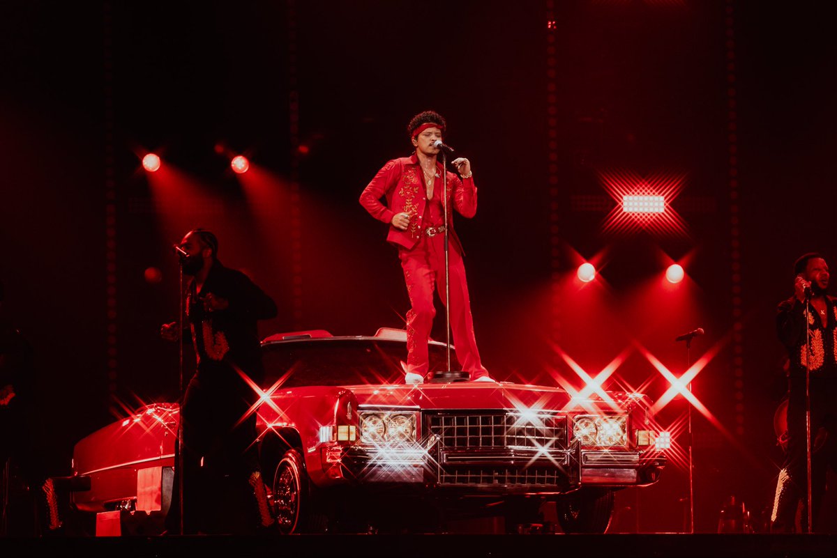 nrgpark's tweet image. Consider NRG Stadium officially romanced 🌹🎶

@BrunoMars 

#brunomars #nrgstadium #houston