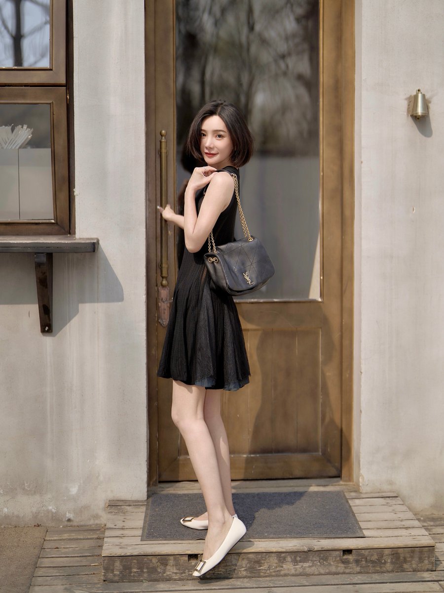 最爱平底鞋 tweet media