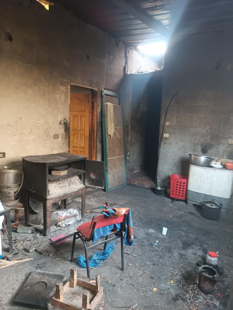 rm1925449's tweet photo. 🚨Unfortunately, no one cares about us anymore. Frankly, we are hungry and need food and medicine.
If you're browsing, please leave a comment. It's just a comment. 😭💔
https://t.co/l6ZxTS5Ymd https://t.co/SKpI0N1eVT