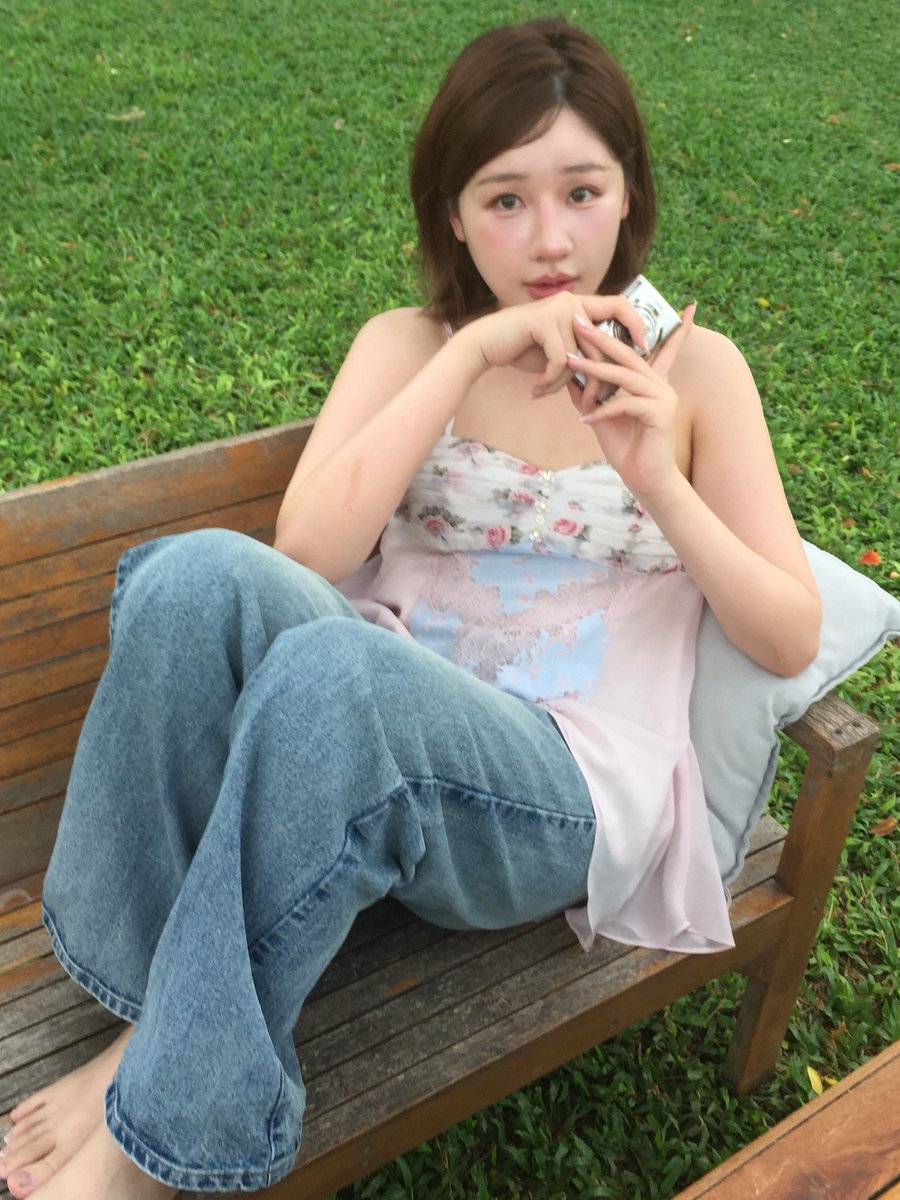 ลูกชิ้นเนื้อมัว tweet media