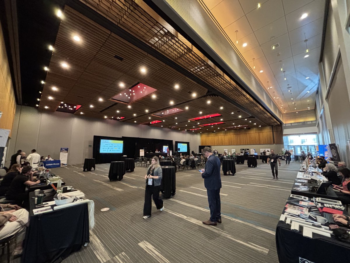 RBCConvCtreWpg's tweet photo. Welcome to @FenCanada for #FenCon2026!🍁

Canada’s premier event for the door, window, and glazing industry brings together professionals from across the country for engaging education sessions and discussions on the latest trends, technologies, and innovations shaping the built environment.