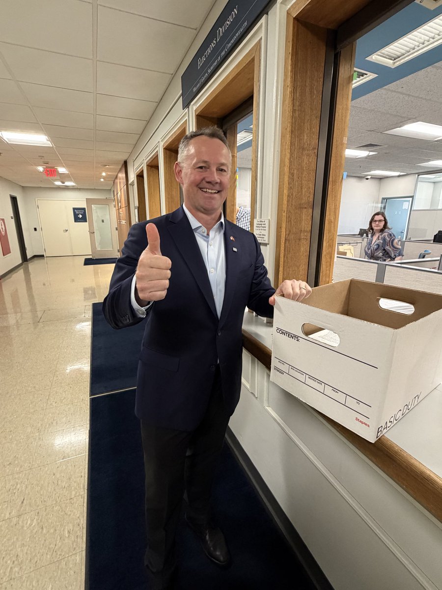 I’m excited to announce that I’ve successfully submitted 10,000 signatures to get onto the ballot! Thanks to my hard working team who pulled out all the stops to get this major milestone accomplished. #mapoli #magov