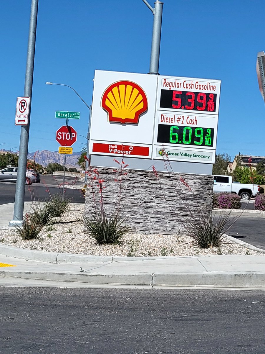 kflennoy2's tweet image. Las Vegas,Nevada today 4.23.2026 #GasPrices #Fuel #Gas