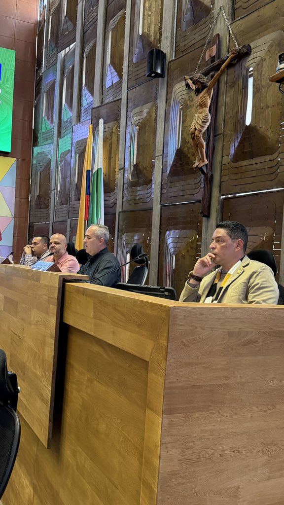 Asamblea Departamental de Antioquia tweet media