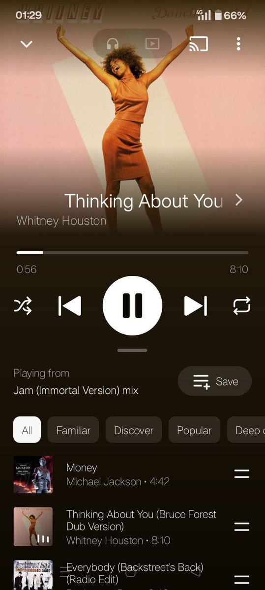 MarkDABond's tweet image. #SING NIPPY SING

(Nippy was her family name cos she couldn't say #Whitney)