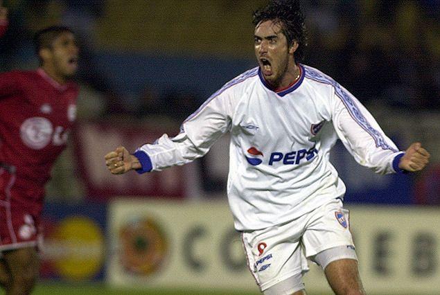 🗓 23/04/2002

<a href="/Nacional/">Nacional</a> derrotó 1️⃣-0️⃣ a <a href="/AmericadeCali/">América de Cali</a> 🇨🇴 por la ida de los octavos de final de 🏆🌎 <a href="/Libertadores/">CONMEBOL Libertadores</a>

🏟 Centenario

⚽️ <a href="/Marcovanzini_8/">Marco Vanzini</a>

⚽️ El gol del “Palillo” se logró de forma agónica, a 3 minutos del final

🏆🌎 En la revancha en el estadio Pascual Guerrero de