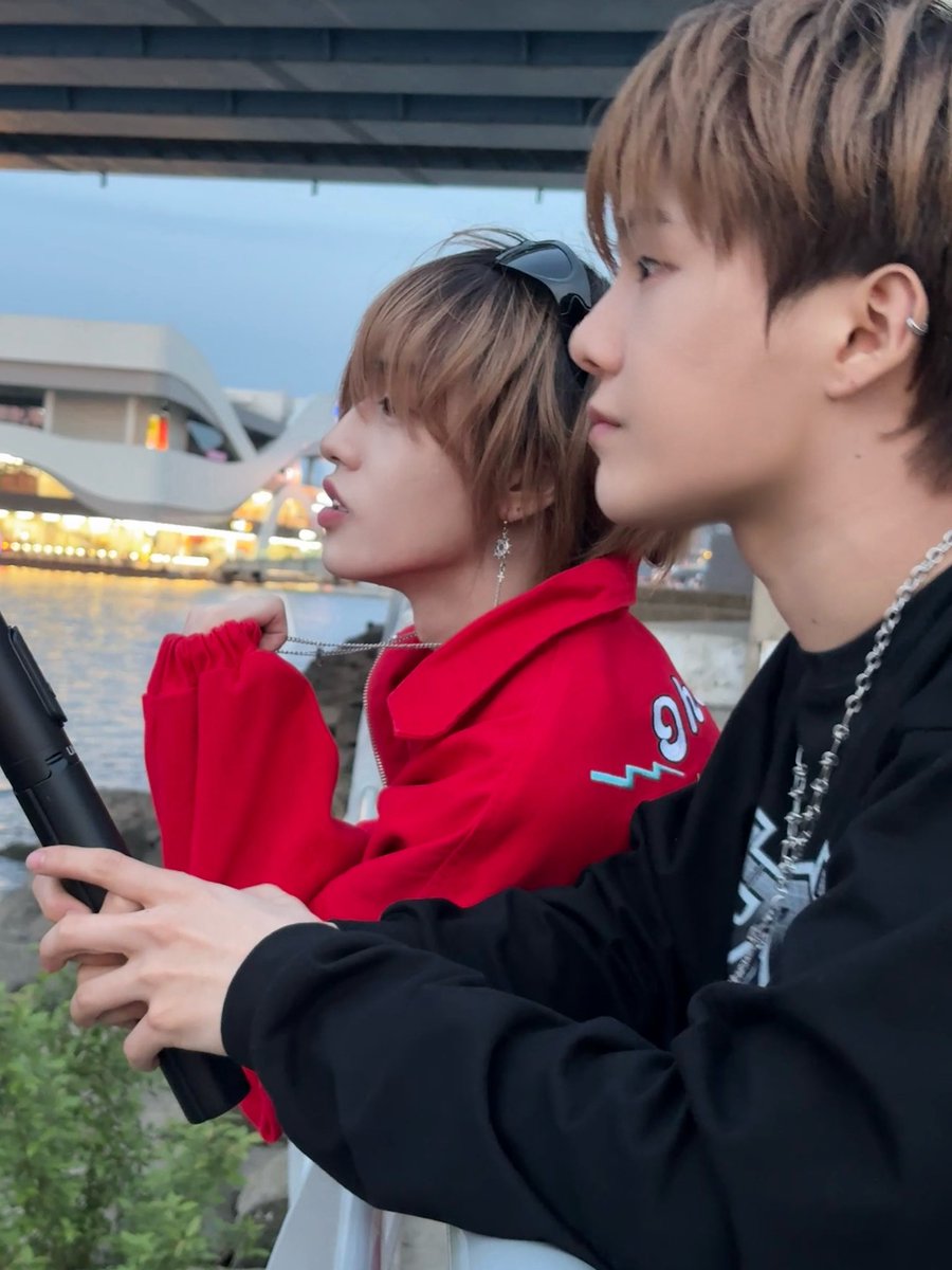 AM8IC_MEMBER tweet media