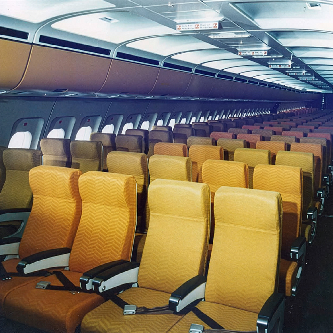 recaro_as's tweet image. Congrats to @lufthansa on its 100th anniversary. For more than 50 years, we have been a close partner, developing innovative and iconic seating solutions for Lufthansa with one clear focus: passenger comfort. We´re proud of our long-standing collaboration! #100years #partnership