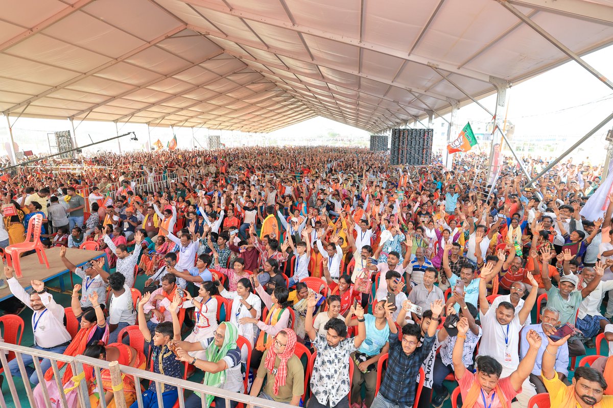 विशाल बंदरगाह और उद्योग की अपार संभावनाओं वाले हुगली का विकास कटमनी वाली TMC नहीं, बल्कि केवल मोदी जी के नेतृत्व में ही संभव है। इसीलिए भाजपा को जिताने का संकल्प अब यहाँ के लोगों का व्यक्तिगत संकल्प बन चुका है। पुरसुरा विधानसभा में भाजपा का चुनाव दर चुनाव बढ़ता ग्राफ बता रहा है