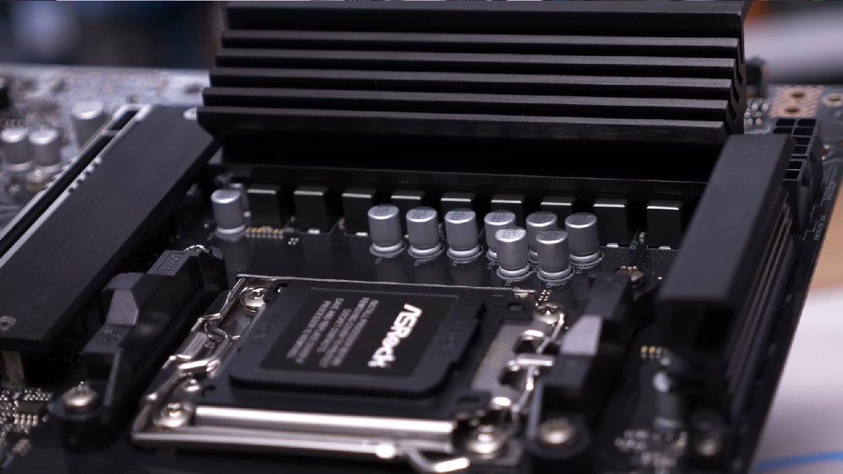 noobfeed's tweet image. #ASROCKB850M Rock delivers a stripped-down AM5 experience with reduced VRM, fewer features, and aggressive cost-cutting measures. #gaming #hardware noobfeed.com/hardware/asroc…