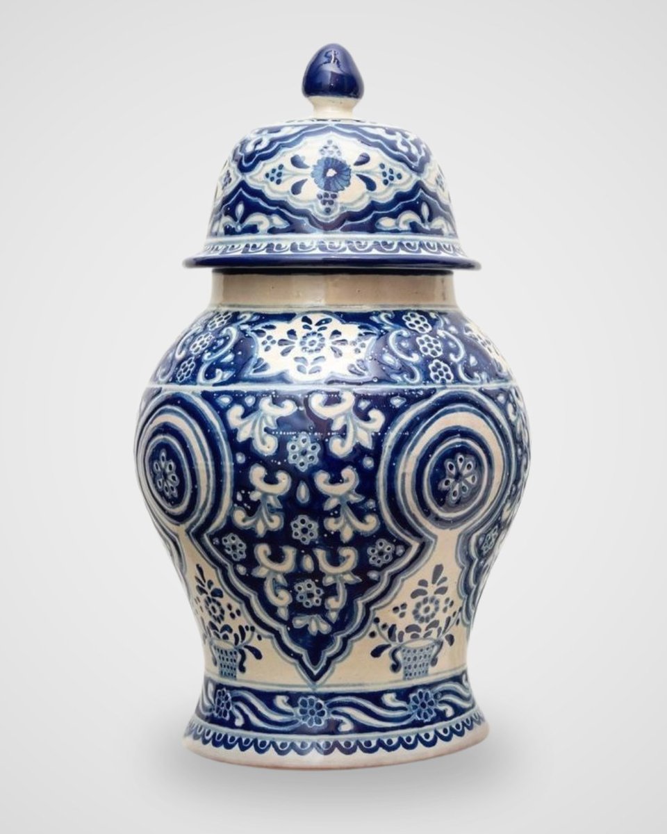 casademexicoesp's tweet image. Nuestra edición de Hecho a mano México 2026 será del 22 al 31 de mayo.

Comisariada por Sara Galindo podrás descubrir piezas únicas creadas por manos artesanas en técnicas como textiles, cerámica, madera, cestería y más para llevarte a casa.

¡Te esperamos!

#hechoamano