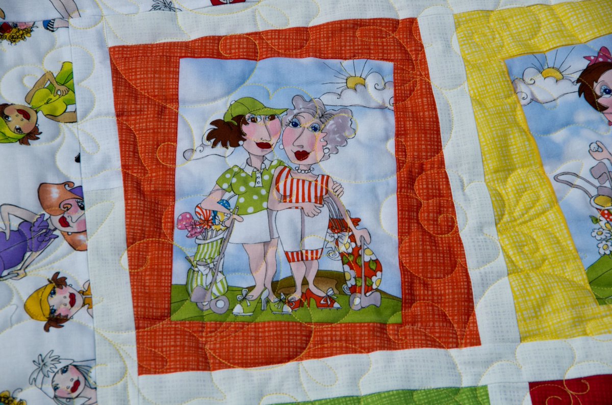 howarths63's tweet image. Ever wondered what to do with #fabric #panels? Look no further—this #pattern is the answer! Using a simple formula, you can work with block centers of any #size or #shape, #square or #rectangular. The# beauty of this pattern lies in its #versatility!  buff.ly/NABErEF