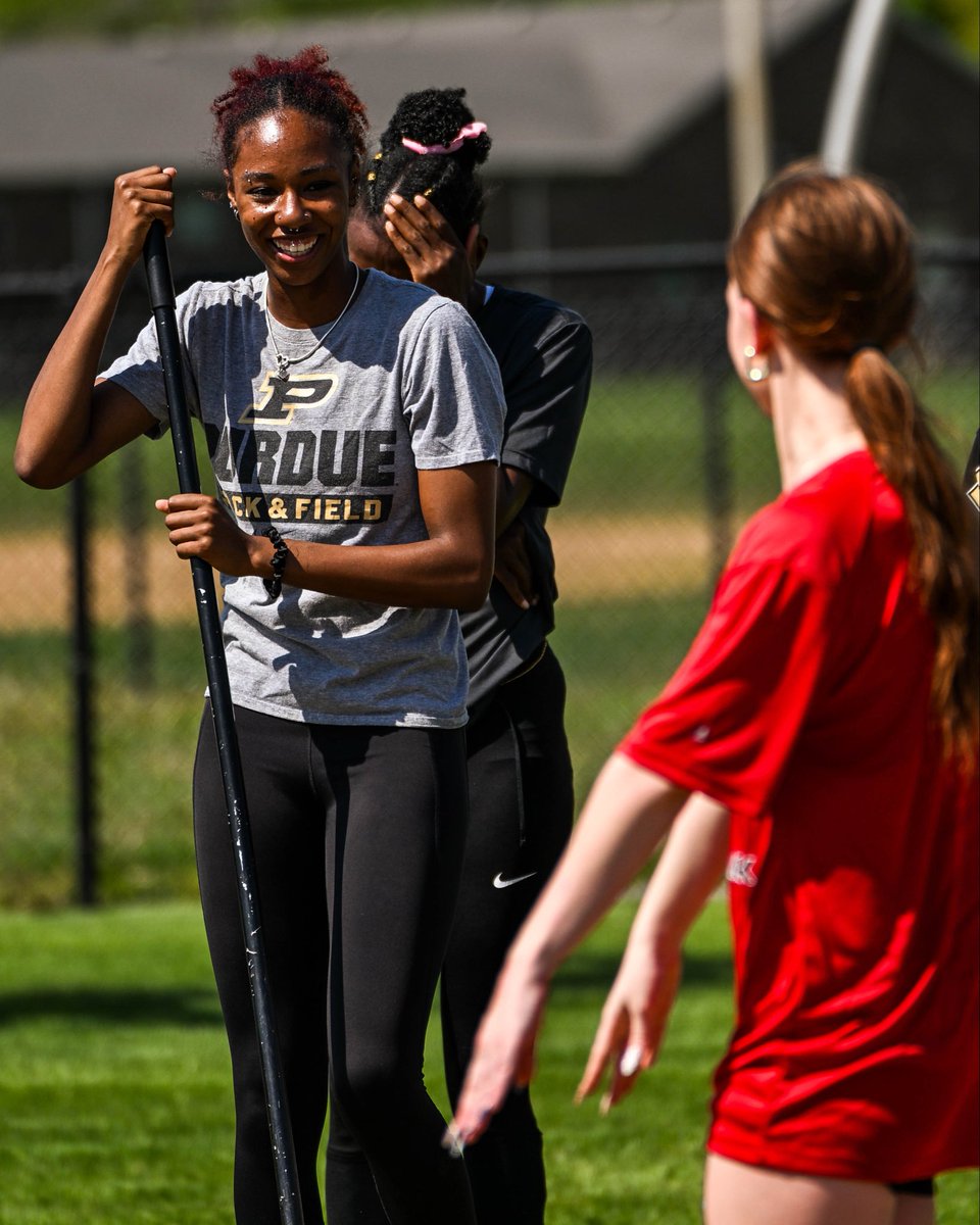 PurdueTrackXC's tweet photo. Had a blast spending time with Unified Track yesterday in Lafayette 🙌

#BoilerUp https://t.co/TxXVJR8cig