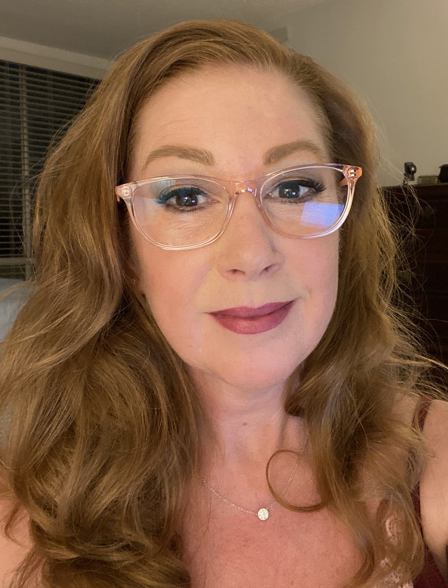 PasonActress's tweet image. ❤️ my #ReadingGlasses! Got them a few months ago. #Eyes #Work #Reading #Editing #Acting #IntimacyCoordinator #Pason #PasonActress 👓 LOL, now you know what I'm wearing when editing, posting &amp;amp; responding to you. 😁