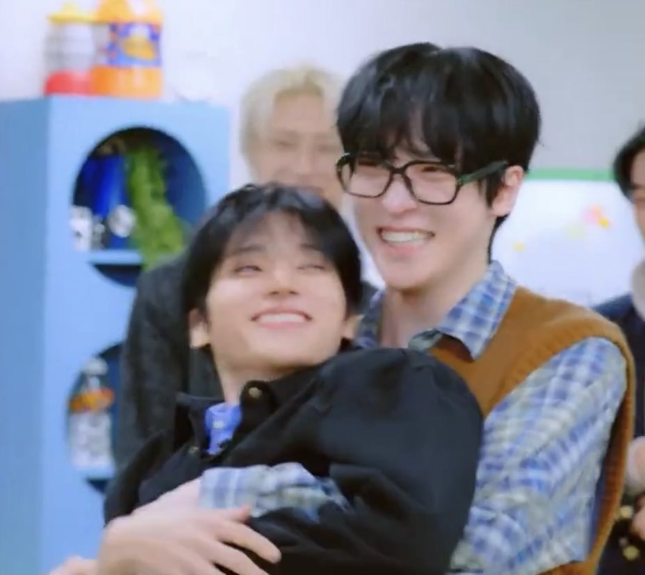 yunho supplier tweet media