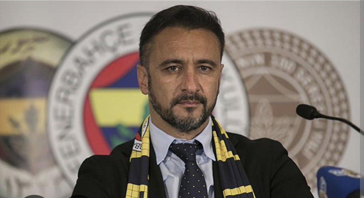 Gkhn💙💛 tweet media