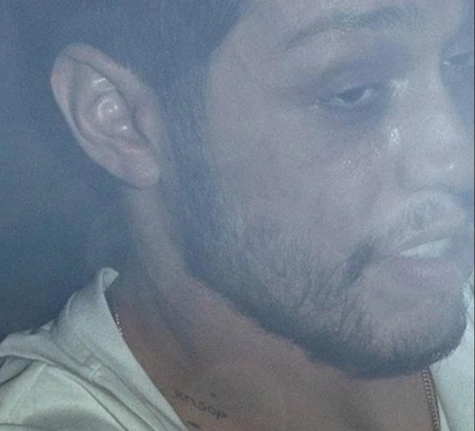 yzyupdates tweet media