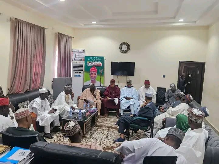 From the Kano State House of Assembly, where some members of the Kano State Assembly are screening the Deputy Governor, Murtala Sule Garo;

I was also granted the opportunity to attend the screening, and we pray that Allah grants him success in carrying out his duties well.