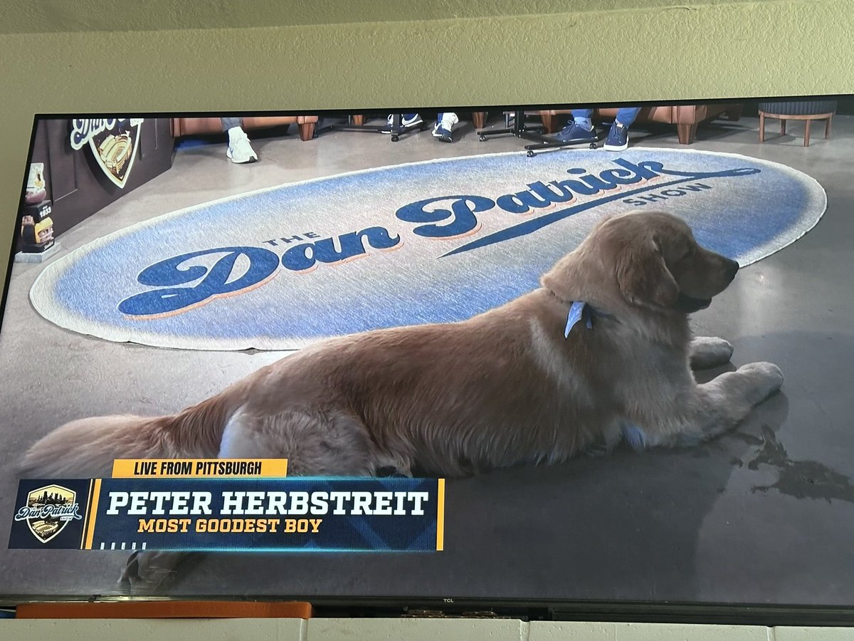 princesslol's tweet photo. My day is made - Peter &amp; @KirkHerbstreit on the @dpshow Peter is def the most goodest boyyyyyy. https://t.co/4rsaZBmx4n