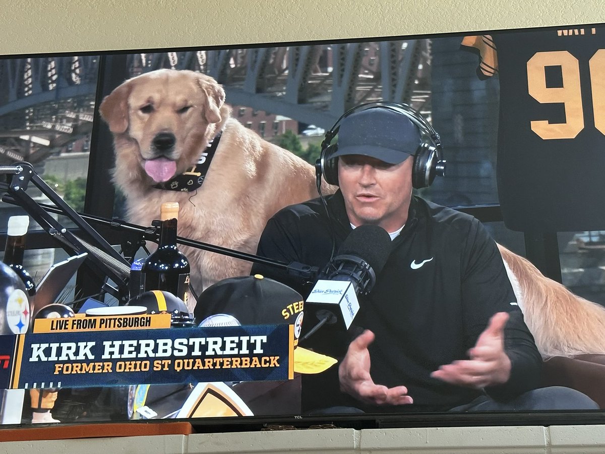 princesslol's tweet photo. My day is made - Peter &amp; @KirkHerbstreit on the @dpshow Peter is def the most goodest boyyyyyy. https://t.co/4rsaZBmx4n