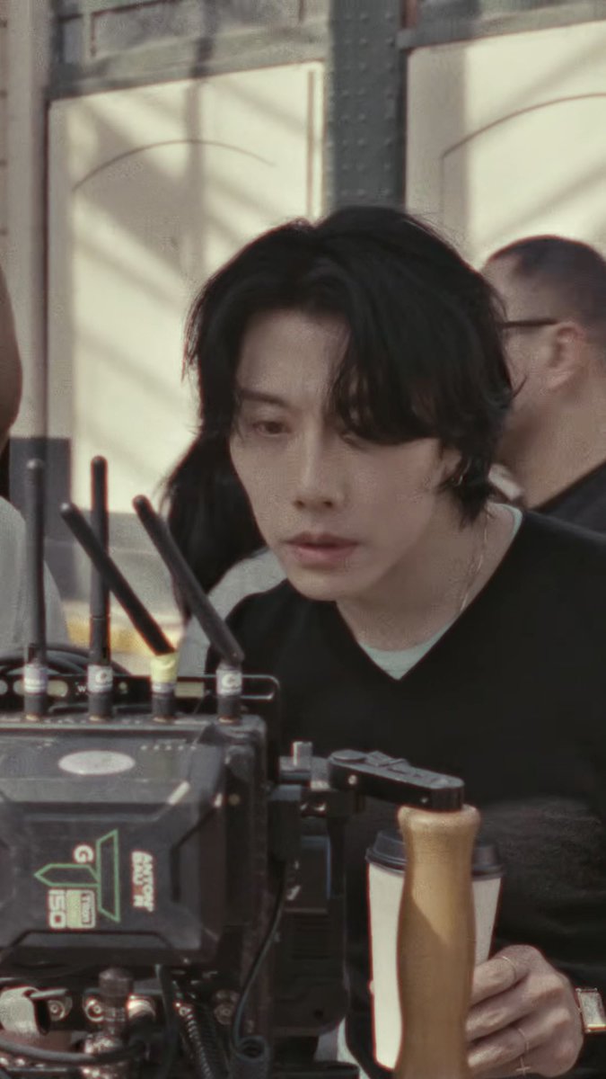 박효신은 정말 얼굴도 얼굴인데 얼굴도 얼굴