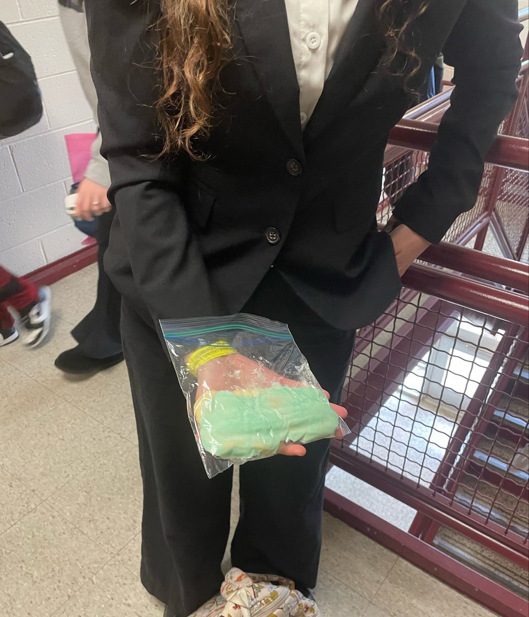 kiki! 🐇 tweet media