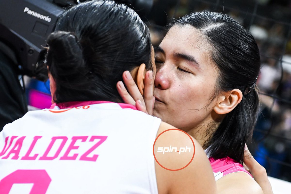 QueenChillin 👑✨ tweet media