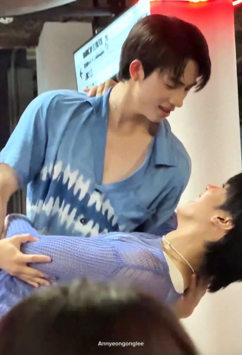 𝙮𝙤𝙪𝙧 𝙥. tweet media