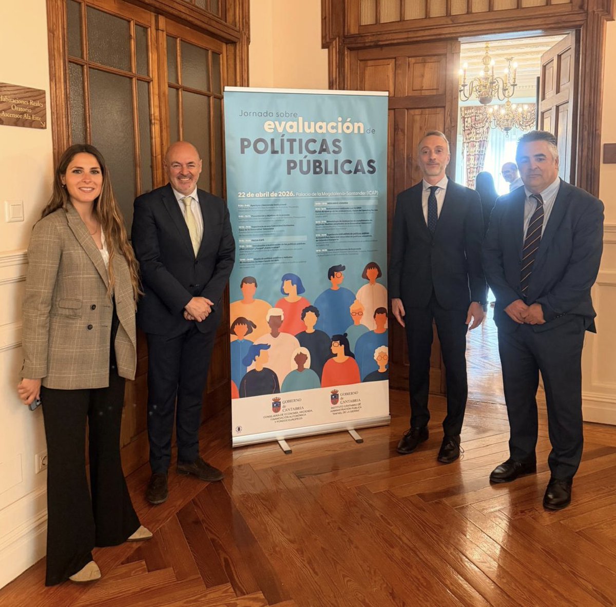 EsadeEcPol's tweet photo. Ayer @luciacobreros fue ponente en la primera Jornada sobre Evaluación de Políticas Públicas organizada por la Dirección General de Hacienda y Economía y el ICAP del Gobierno de Cantabria. Estuvo contando lo que hacemos en EsadeEcPol junto a José María Casado (@airef_es), Eusebio Monzó (@GVAhisenda), y Luis Fernando Olaiz Arenal (@cantabriaes).

Como ella misma ha dicho tras la jornada: "Evaluar las políticas públicas no es un ejercicio punitivo. Es aprendizaje. Es tomar decisiones informadas, basadas en evidencia. Mirar hacia adentro con espíritu crítico es difícil, sí, pero es la única manera de construir políticas más eficientes, más equitativas y más sostenibles."