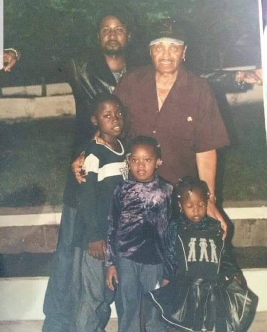 CONGO HAS A PROBLEM ☭🐊 tweet media