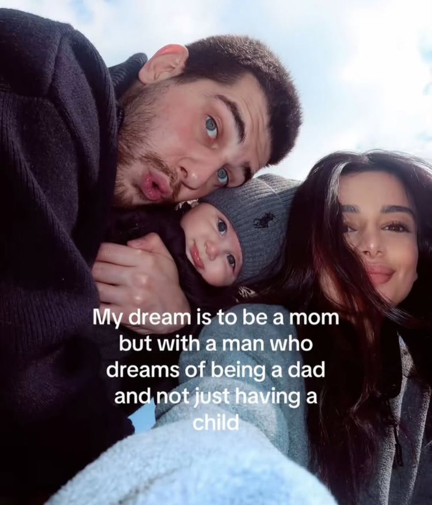 girlsay. tweet media