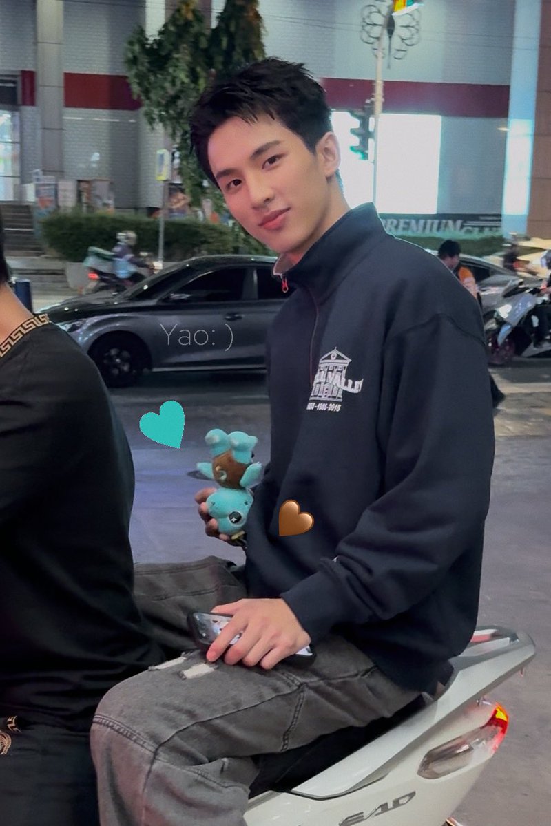 yaoooo94's tweet image. rexxa初展示^^🩵🤎
#SurfJavaFanMeeting 
#surfjava #swensurf #javabh #REXXA