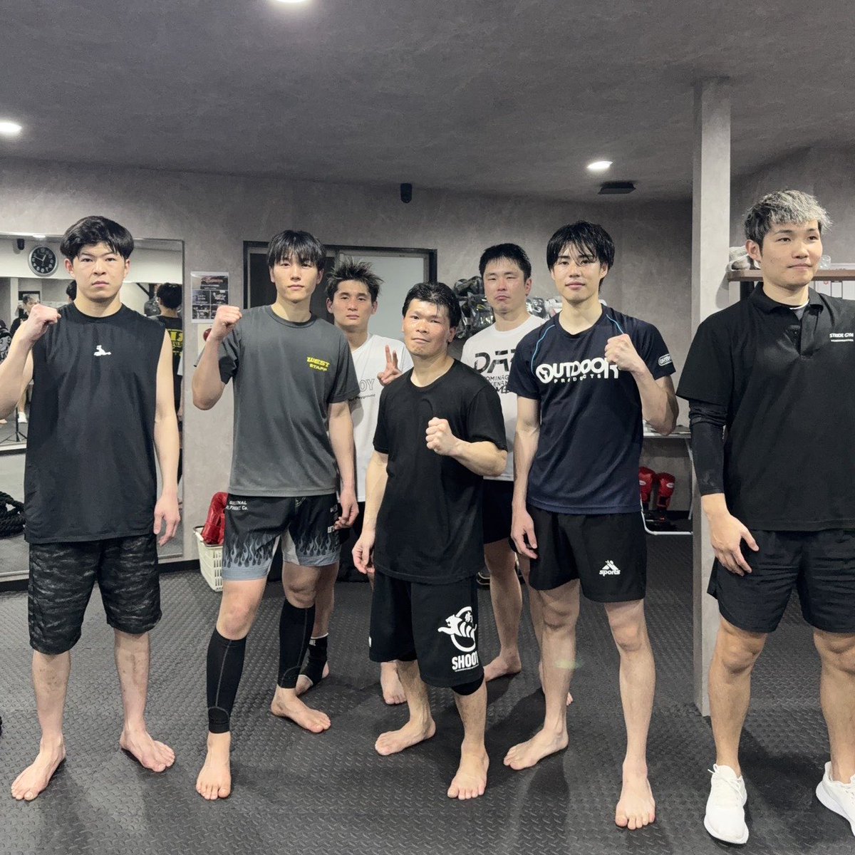 kenta_fighter's tweet photo. さっきまた清水君のジムのSTRIDE GYMで出稽古させてもらいました。前回用事があって行けなかった田川君も連れて。結構良いメンツ集まってて気合い入りました。　良い練習出来て良かったぜ🔥
ガンガン皆んなで強くなっていきたい👊
因みにMMAレンジャーズジムでもちゃんと出稽古継続してます👊 https://t.co/5xki1ifjLf