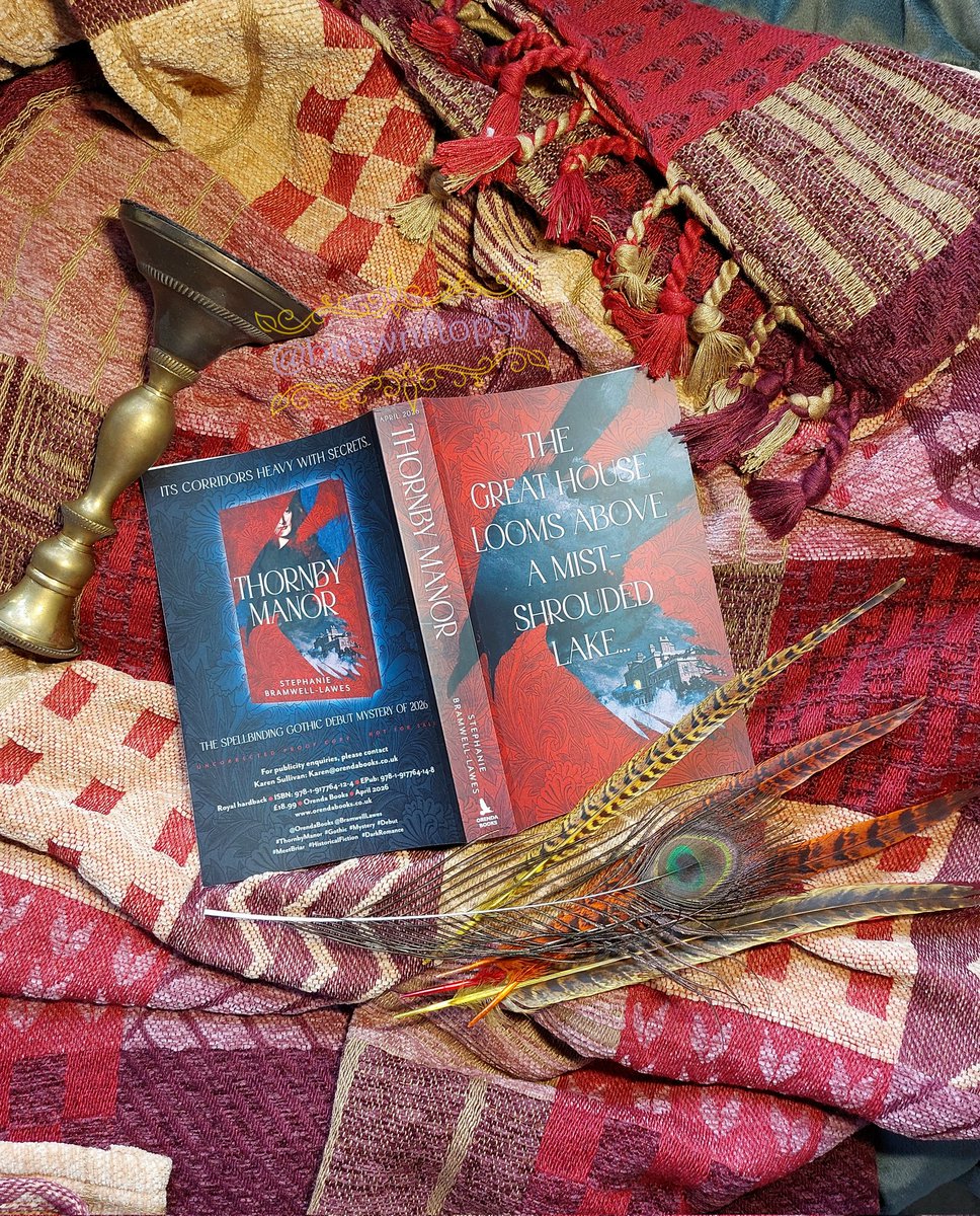 Sue at Brown Flopsy's Book Burrow 🐇📖 tweet media