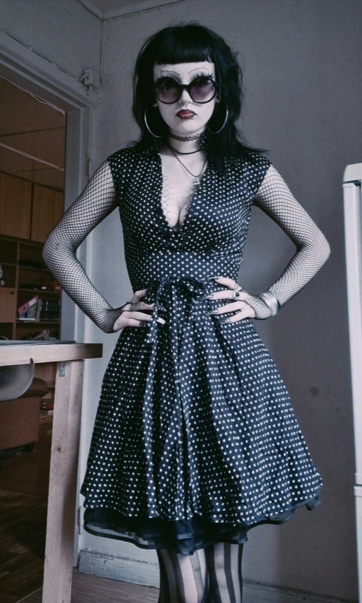 Baxter simp 🐟🧪🚢 tweet media