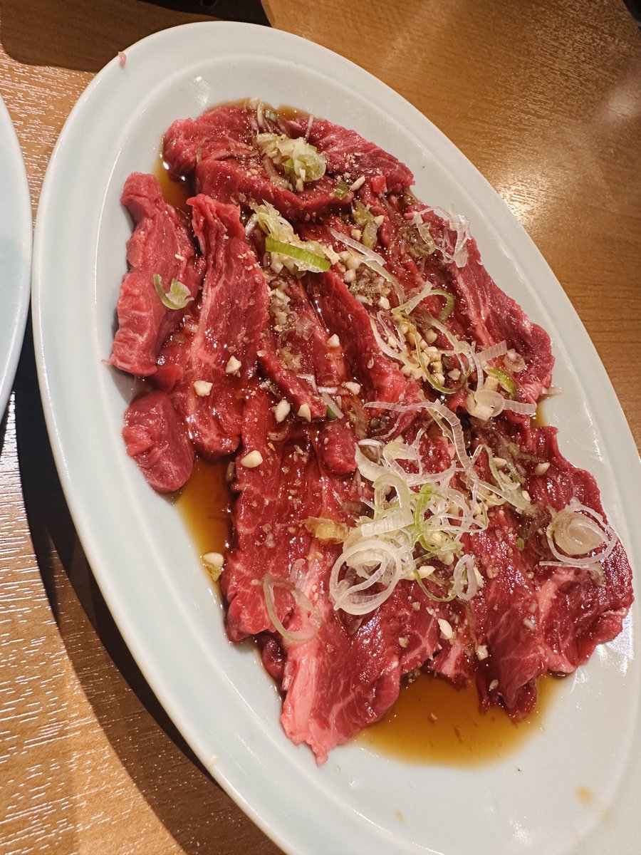 お肉食べてきたﾆｸｩ(｢🍖･ω･)｢🍖